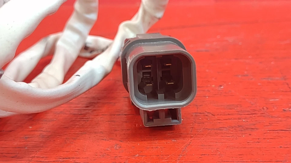 Sensor de oxígeno Bosch 13226 para Nissan Pathfinder 1997-2000 Infinity QX4 1996-2000 Foto 3 de 4