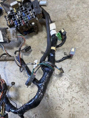 1996 Jeep Cherokee XJ 4.0 5 SPEED 4x4 Under Dashboard Wiring Harness (GB96) - Picture 5 of 24