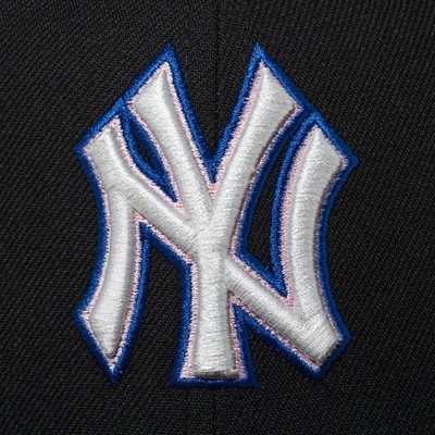 NEW ERA 59FIFTY New York Yankees Black Cherry Blossom Night Sakura