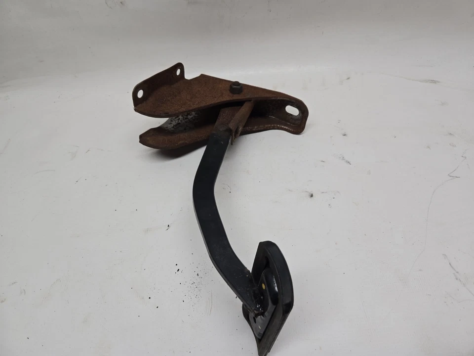 Conjunto de pedal de freno de transmisión automática Jeep Grand Cherokee ZJ 93-98  Foto 3 de 4