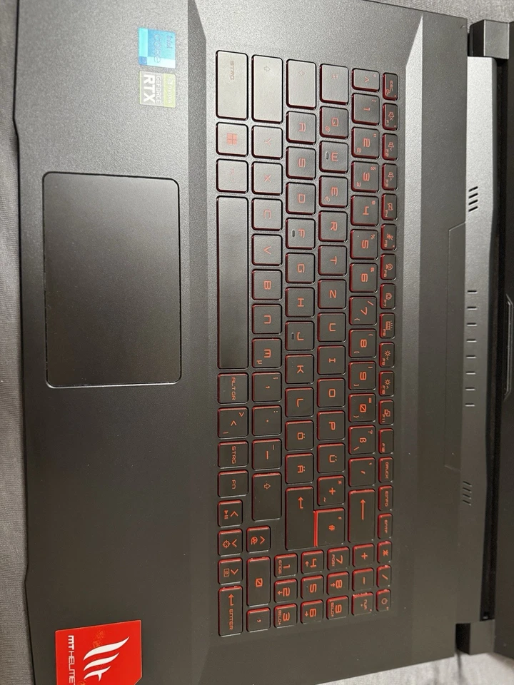 MSI Katana GF76 11UE - Bild 4 von 4