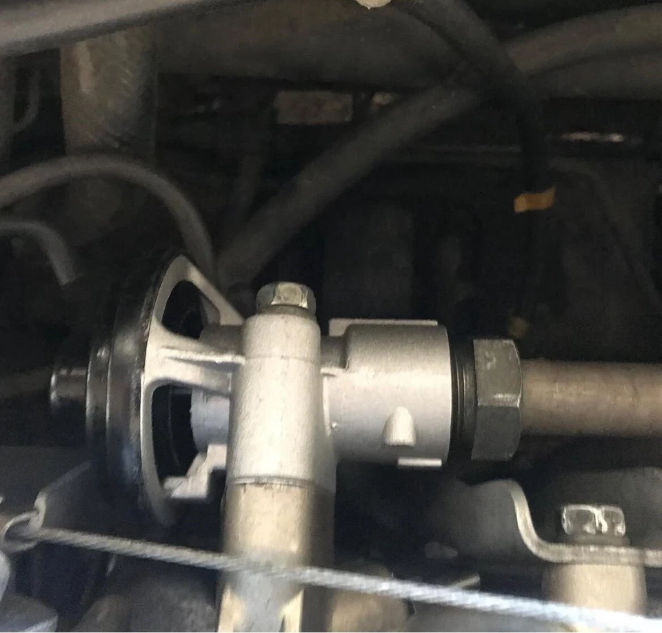 egr valve dodge stealth 1991-1992 model - Image 3 of 3