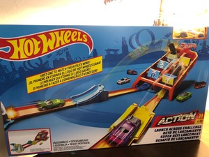 hot wheels launch across challenge