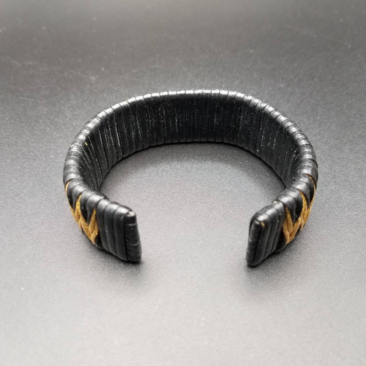 Lightning Zigzag Design Pattern Black Cuff Wide S… - image 7