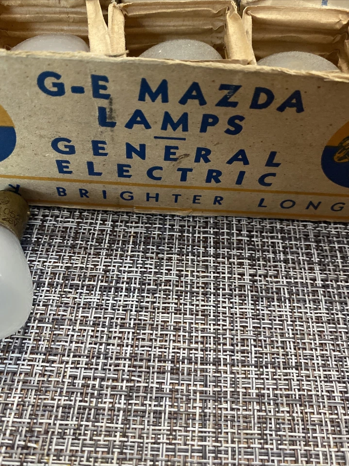 Lámpara vintage NOS GE Mazda para automóviles No. Bombilla 1052-IF RP11- Pack de 9 b2 Foto 4 de 4