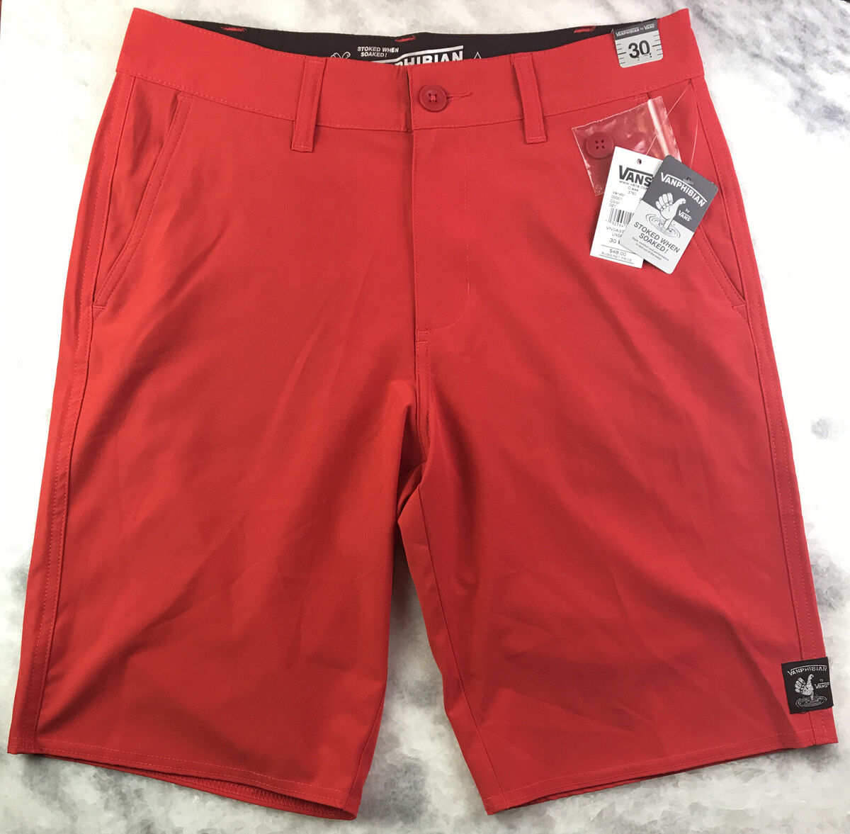 VANS Vanphibian Shorts Unspot Red Stoked Mens Size 30 Reg VANS Vanphibian Shorts Unspot Red Stoked Mens Size 30 Reg