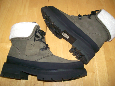 #ad #ad Clarks *Orianna Turn* Dark Olive Warmlined Convertinle Snow Boots Women#x27;s 7 $49.99