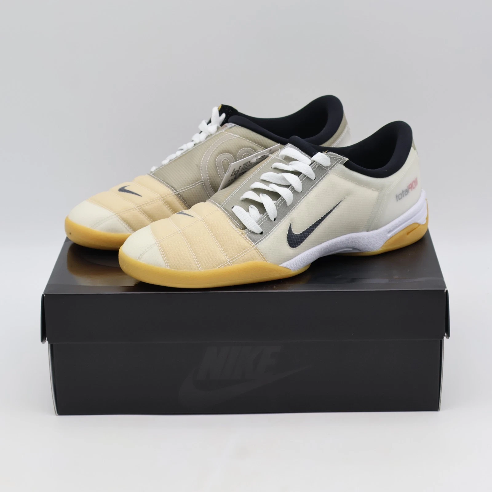 IB8182-100 Nike Total 90 3 SP White Black Gum (Men's)