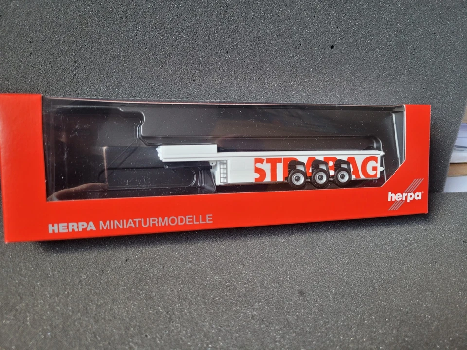 Strabag AG Österreich Wien Innenlader für Betonfertigteile aus herpa 319270 - Bild 2 von 4