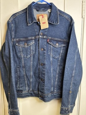 NWT Levi s Red Tab 4 Pocket Denim Trucker Jacket Men s Medium