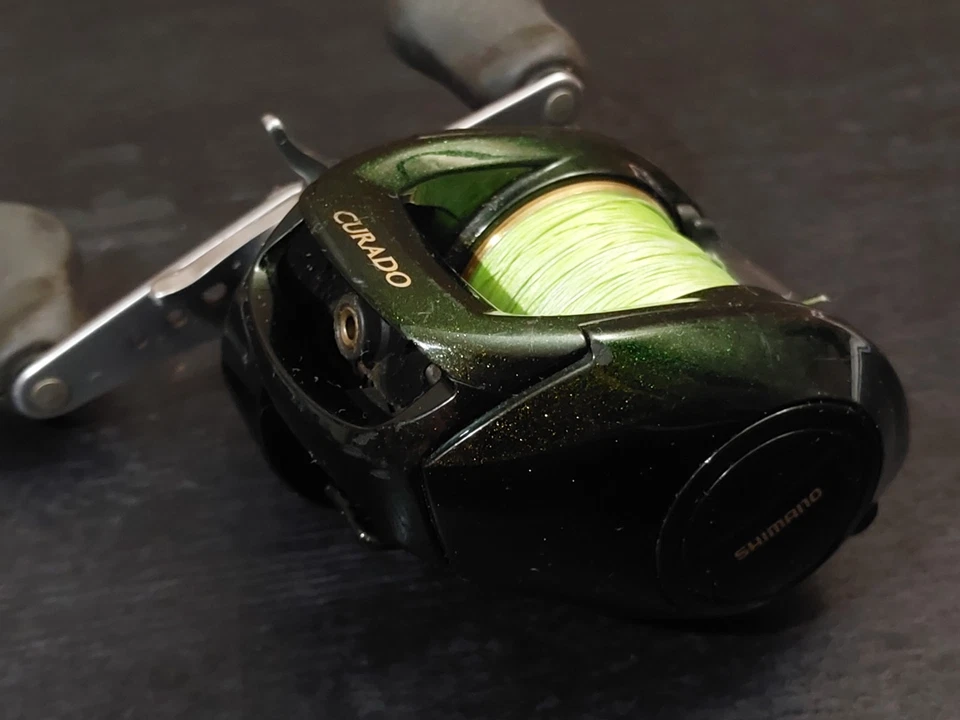 Carretel Shimano Curado 201 E7 Baitcast destro Japão estado fantástico! - Imagem 2 de 4