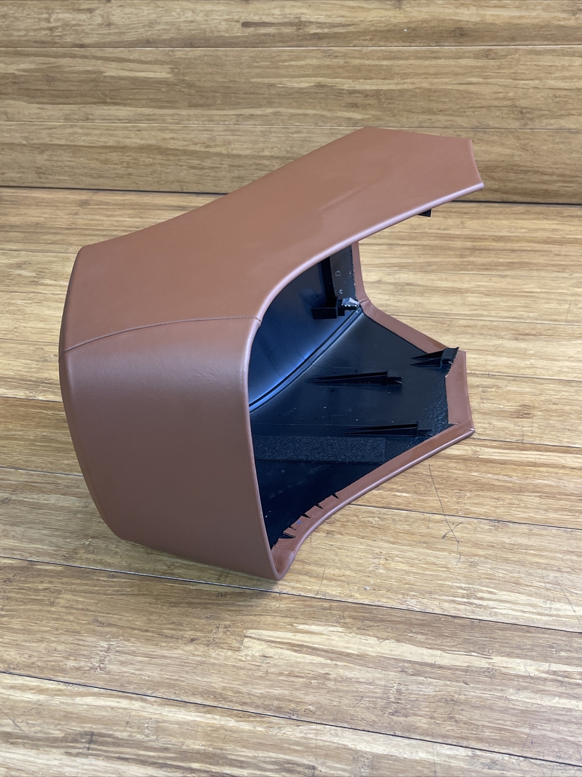 Maserati Levante 2017-2020 REAR Center console
