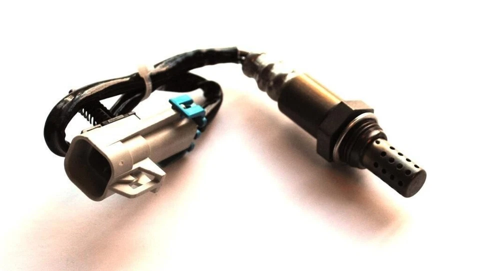 2 x O2 Oxygen Oxy Sensors for HOLDEN Commodore VZ VE V8 LS1 LS2 L76 L98 LS3 - image 2 of 4