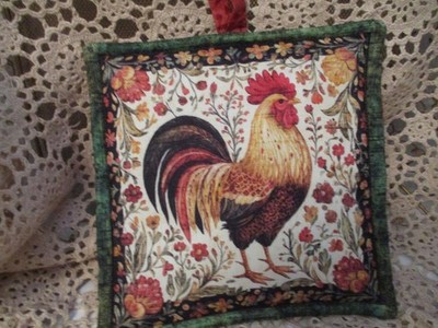 HANDMADE FARMHOUSE POT HOLDER