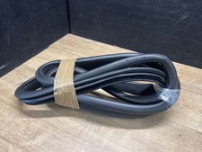 Mercedes-Benz S W222 2013 Gummidichtung Tür vorne A2226970151 FAH13747 Mercedes-Benz S W222 2013 Gummidichtung Tür vorne A2226970151 FAH13747