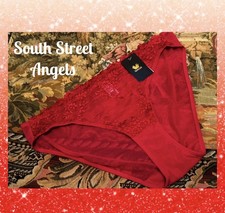 WACOAL 64391 EQUESTRIAN RED Embrace Lace BIKINI Panties SIZE MEDIUM