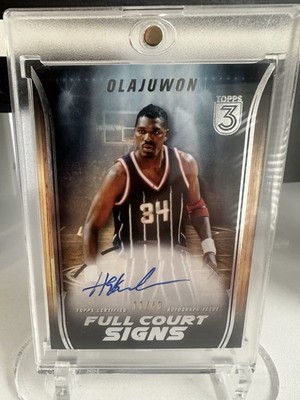2023-24 Topps Three - Full Court Signs Hakeem Olajuwon #FCS-HO /49 (AU)