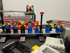 LEGO Train 9v 4558/10001 4547/10002 Incomplete Metroliner & Club Car