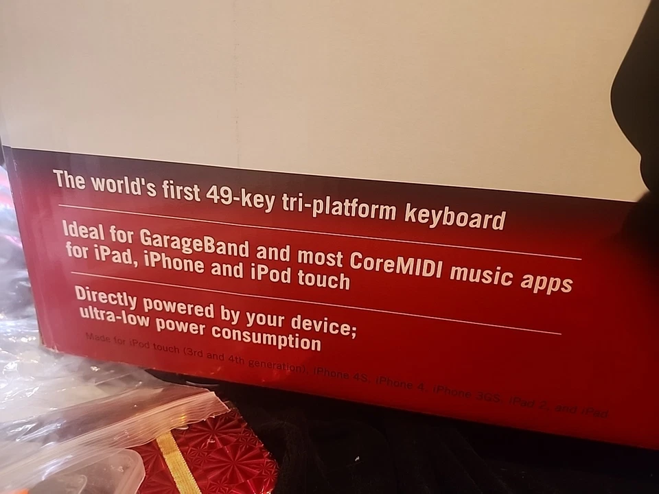 Music "Mobile Keys 4" Keyboard Controller Line 6 NIB NEVER USED . (R108) - Image 4 of 4