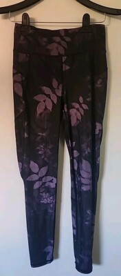 Sweaty Betty The Zero Gravity 7/8 Leggings Size XS Black Purple Print W/pockets