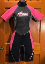 O Rageous Women s Shorty Wetsuit Sz 12 New without tags