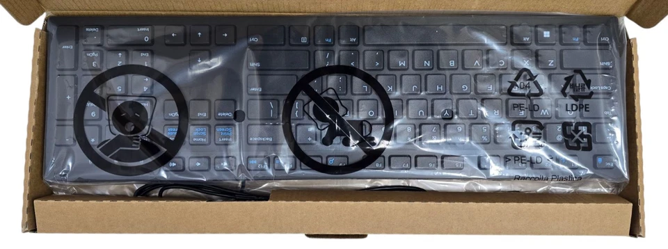 Dell Kit KB216(2)Keyboards+(2)MS116 Mouses+(9)Adapters+(2)Powercords NEW - Image 3 of 4