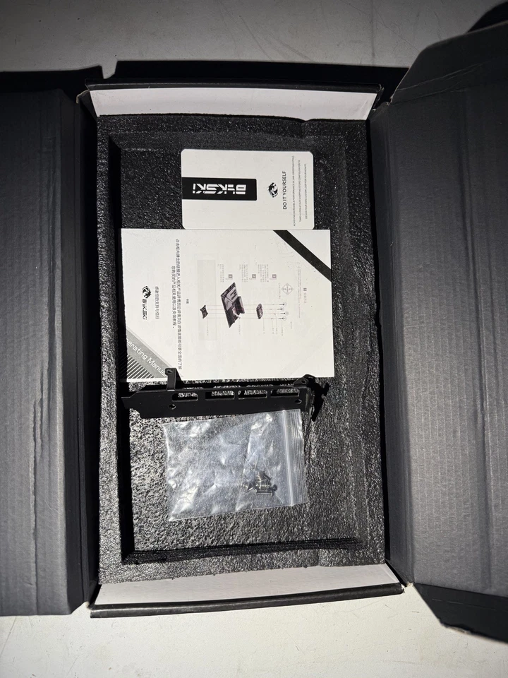 BYKSKI Refrigerado por Agua 3090 Cobertura Completa N-ST3090XG-X-V2 3090 GPU Refrigeración por Agua  Foto 2 de 4