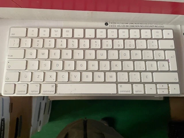 Picture 1 of 6