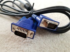 Image of VGA cable 1.8m. Male to male. Hi res with ferrite cores