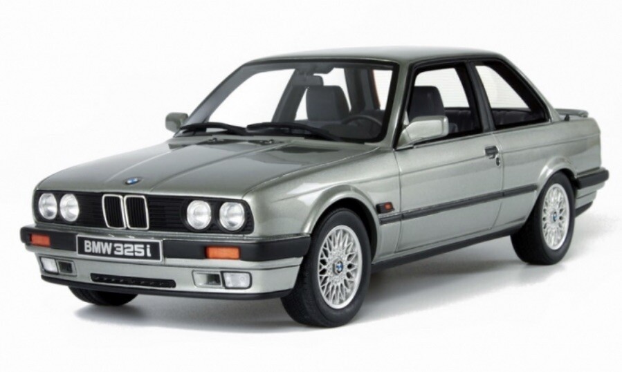 BMW 325i E30 silverミニカー Otto mobile 1/18 1/18 OTTO 1988 BMW 325i (E30) (Silver) Car Model