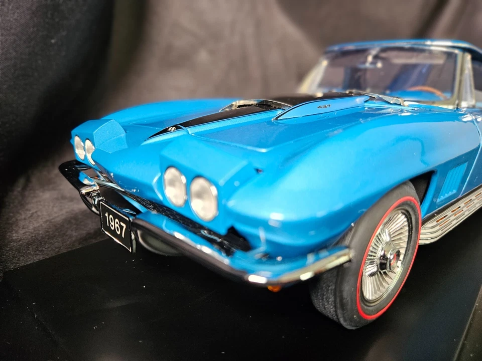 Corvette  1967 by Franklin Mint Connoisseur's Series 1:12 Scale Inv. #3528 - Image 4 of 4