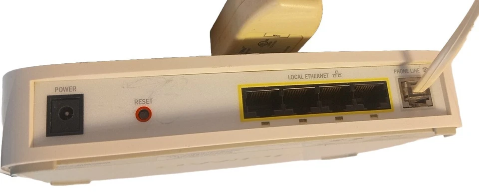 AT&T 2Wire Modem Router 2701HG-B High Speed Internet DSL Wireless Gateway  - Image 4 of 4