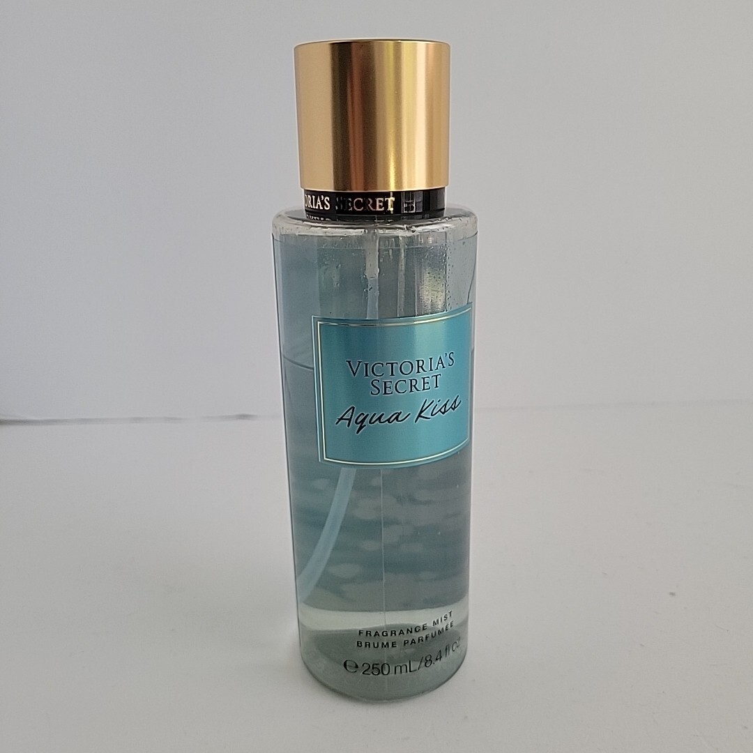 Victorics Secret Aqua Kiss Fragrance Mist 8.4 oz READ 2/3 FULL | eBay