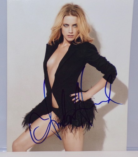 AMBER HEARD Sexy Open Shirt SIGNED 8x10 BAS Beckett Autograph AQUAMAN Mera DC