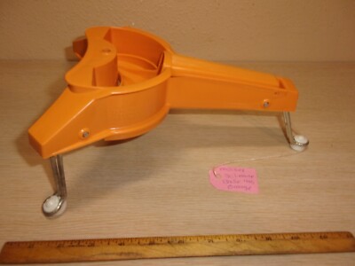REPLACEMENT PART FOR A MOULINEX MOULI JULIENNE GRATOR BASE ONLY ORANGE NO HANDLE
