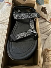 Teva Men's Hurricane XLT2 Strappy Hiking Sandals, NEW Size 9