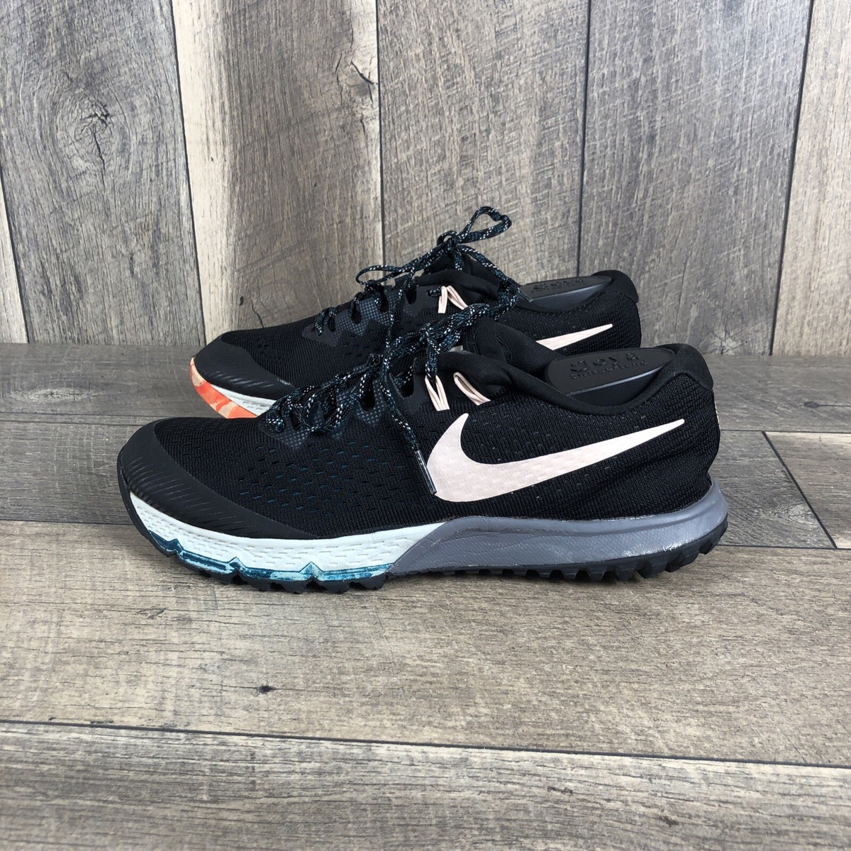 nike mens terra kiger 4