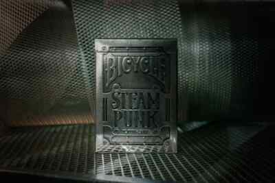 SPIELKARTEN BICYCLE SILVER STEAMPUNK BY THEORY11 POKER PLAYING CARDS