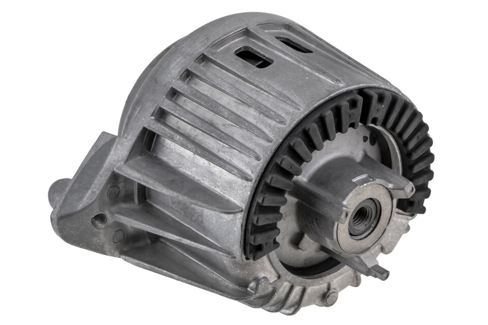 Support moteur Mercedes Classe C E CLS silentbloc avant 2122406417 A2042404717