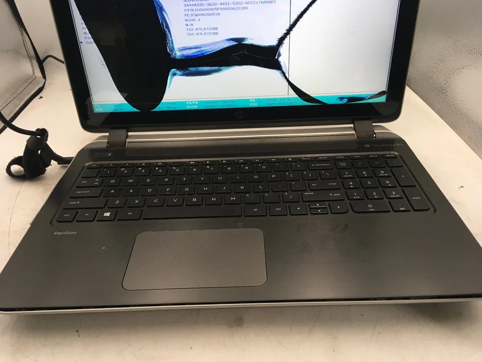 HP PAVILION 15 P051US - BOOTS TO BIOS/BAD LCD - AMD A10 5745M - 8GB RAM -READ-BB - Image 3 of 4