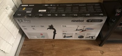 Ninebot E2 Pro Kick Electric Scooter 750W Folding TCS Direction Indicator Black