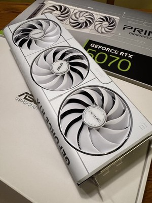 ASUS GeForce RTX 5070 Prime White OC 12GB   Top Zustand + OVP + Rechnung
