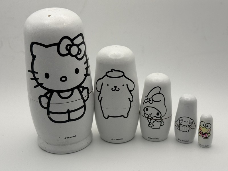 Hello Kitty Sanrio Wooden Nesting Dolls Set Of 5 Melody, Keroppi, Cinnaroll A2