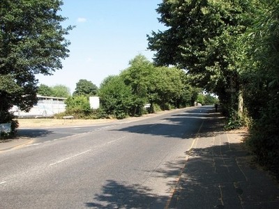 Foto 6x4 Blick nach Norden entlang der Mile Cross Road Norwich c2018