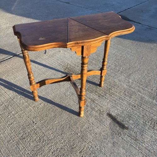 Vintage Art Deco MCM Wood Demi Lune Entry Console Side Table Scalloped Edged - Picture 1 of 7
