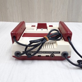 Nintendo Japanese Famicom Console NES HVC-001 Boxed Bundle w/ 4 Mario Games 1983