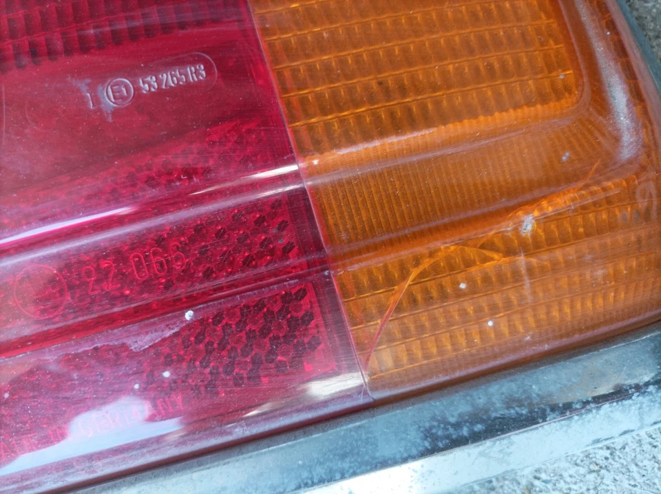 Feu Arrière Bmw E12 - Photo 3/3