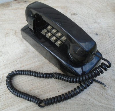 Lucent Avaya AT&T Standard  Wall Mounted Touch Tone Phone - Black 2554MMGJ