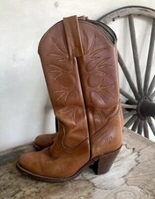FRYE Vintage 70s-80s Tan Leather Cowboy Boots Wood Stacked Heels Woman s 6B USA