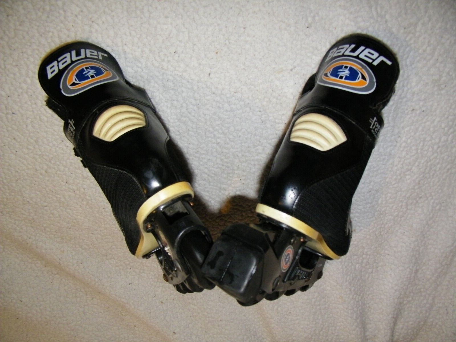 BAUER 2 OFF ICE HOCKEY INLINE SKATES ROLLER BLADES MEN'S SIZE 8D,GREAT